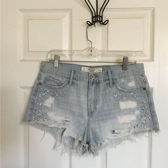 Abercrombie & Fitch embellished jean cut-off distressed ripped shorts size 8/29 - Picture 1 of 11